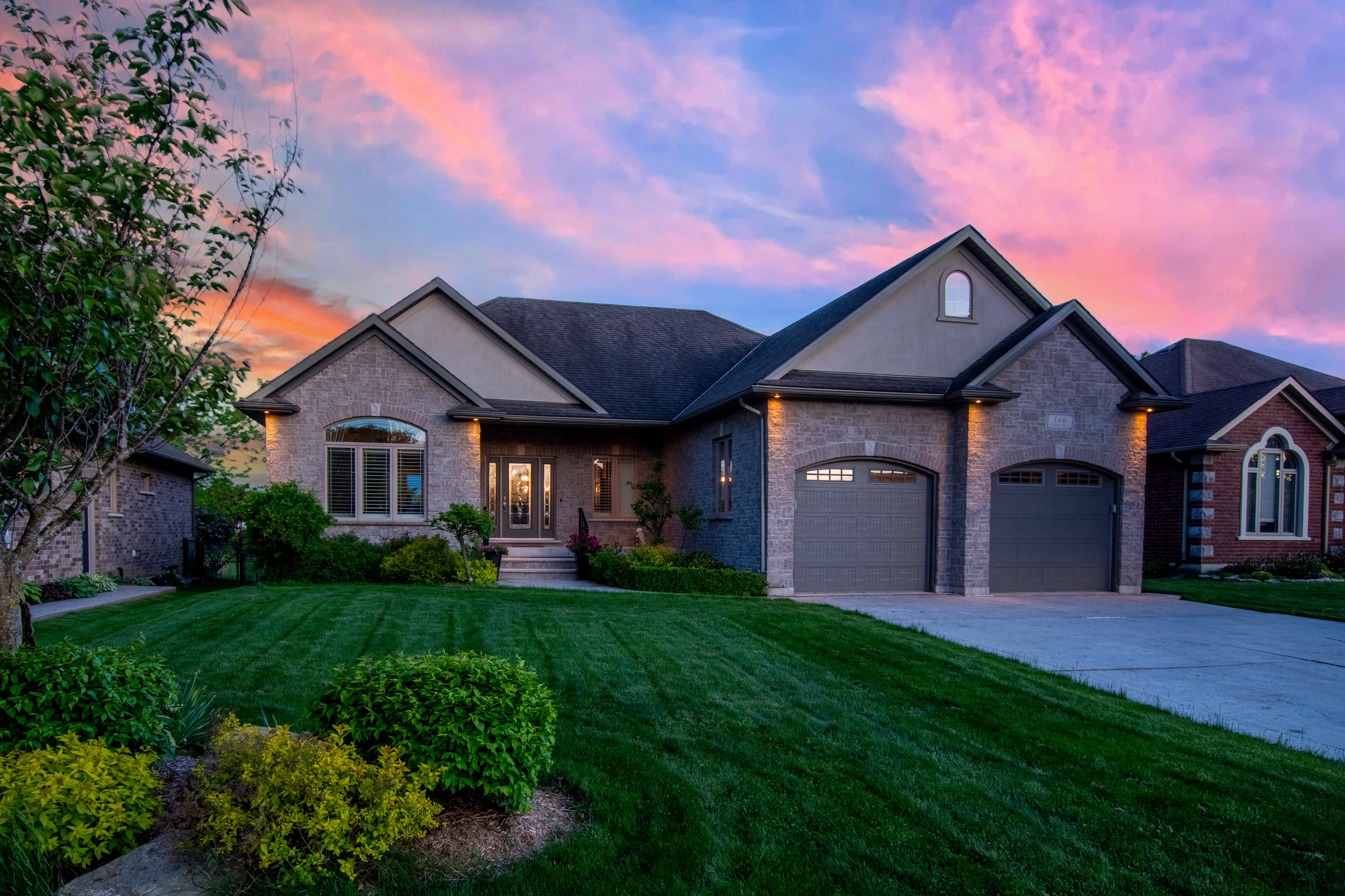 Gallery Background 3